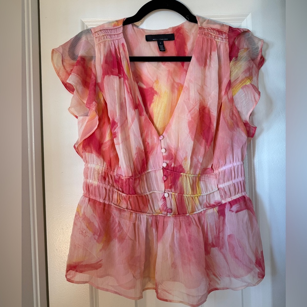 White House black market top